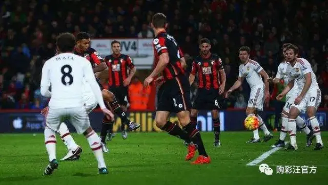 每体：巴萨对梅西重返诺坎普不知情，不清楚他是如何进入的