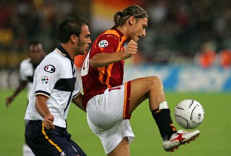 赖斯接受俱乐部官方采访，谈到自己的能力、意志力、状态以及定位球