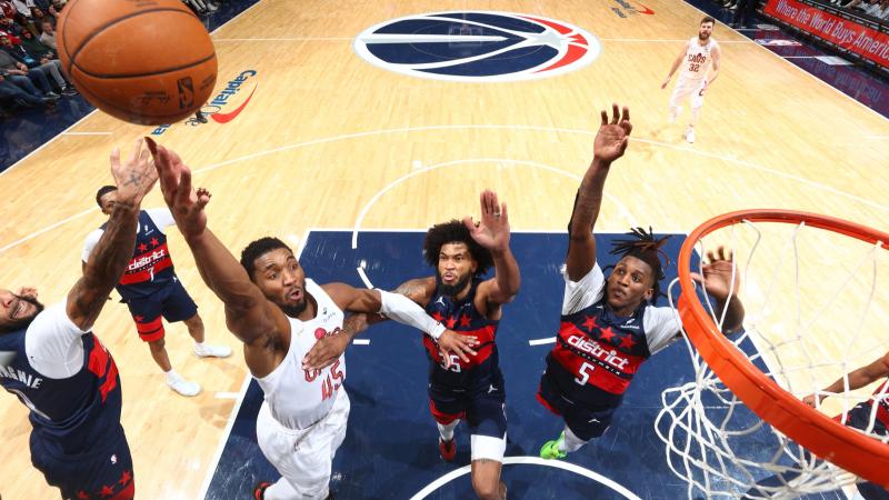 阿圭罗：梅西在巴萨的故事未完结，他未来仍会回归