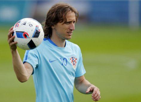 湖人进攻端数据上升，效率明显提升